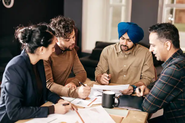 Lire la suite à propos de l’article Recrutement et embauche de salariés étrangers : Guide pour les entreprises françaises